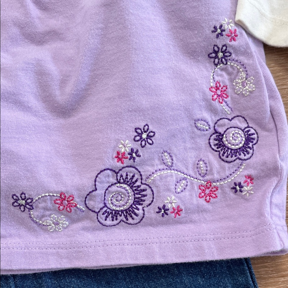 Lavender Floral Tunic with Embroidered Jeans - Picture 3 of 8